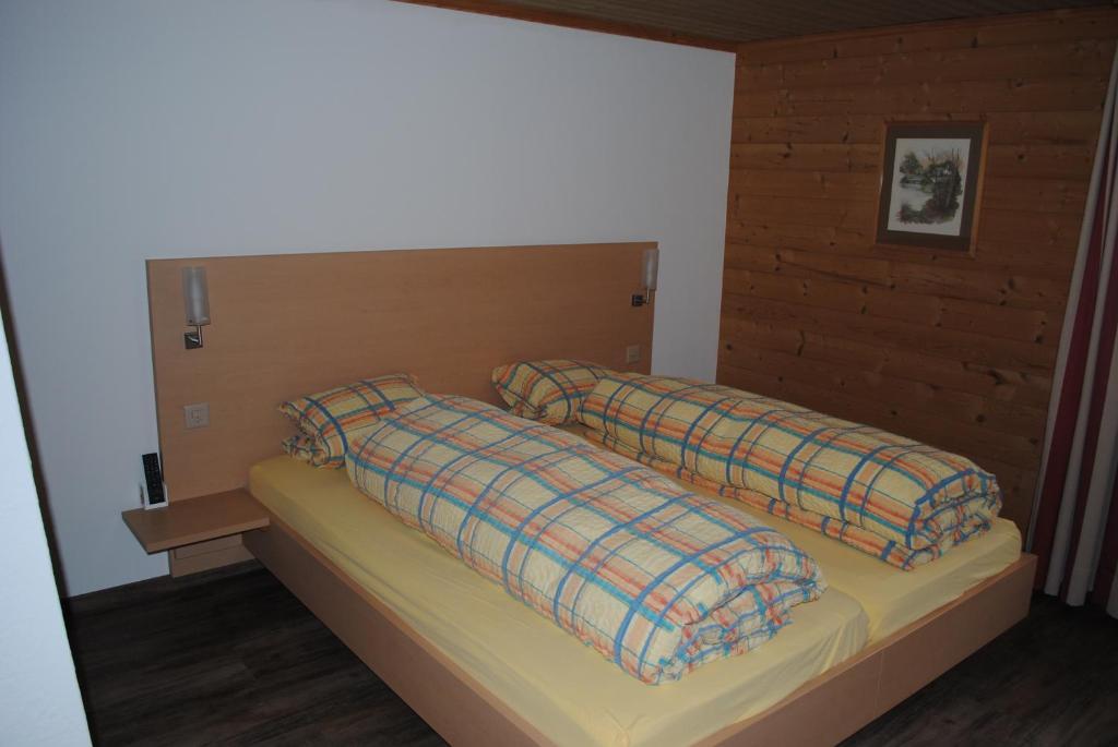 Hotel Des Alpes Кандерстег Стая снимка